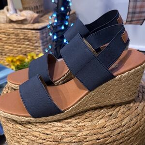 Tommy Bahama Navy and Tan Wedge Sandals